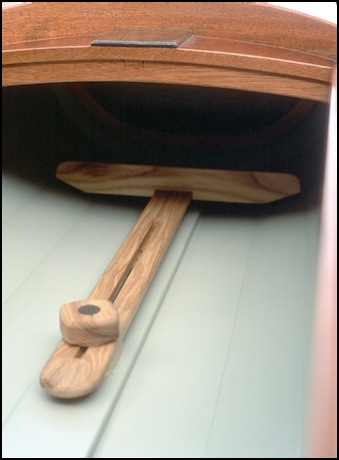 Salicornia, adjustable footrest